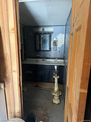 660 Fitchburg Road, Stockbridge, MI 49285