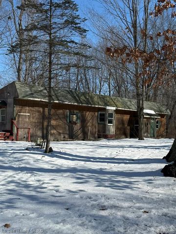 660 Fitchburg Road, Stockbridge, MI 49285
