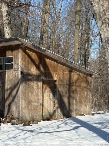 660 Fitchburg Road, Stockbridge, MI 49285