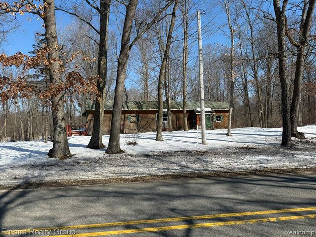 660 Fitchburg Road, Stockbridge, MI 49285