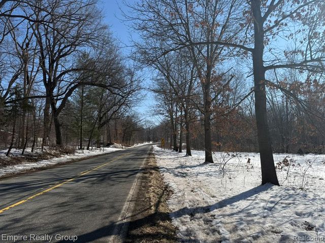 660 Fitchburg Road, Stockbridge, MI 49285
