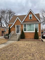 4332 W 109th Street, Oak Lawn, IL 60453