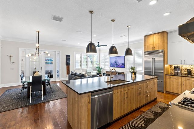 266 W LYMAN AVENUE, Winter Park, FL 32789