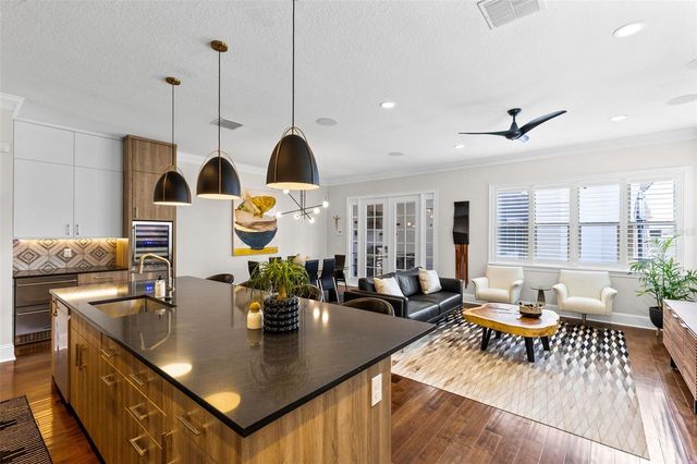 266 W LYMAN AVENUE, Winter Park, FL 32789