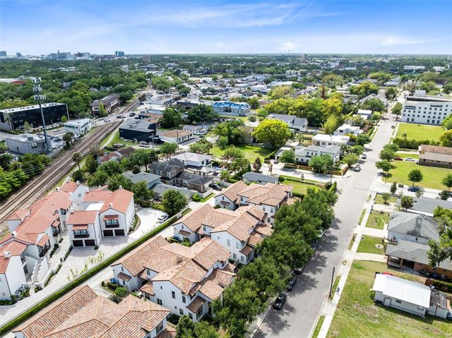 266 W LYMAN AVENUE, Winter Park, FL 32789