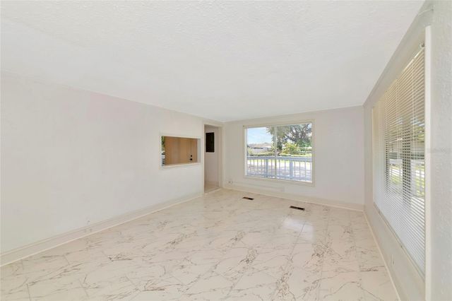 416 27TH AVENUE W, Bradenton, FL 34205