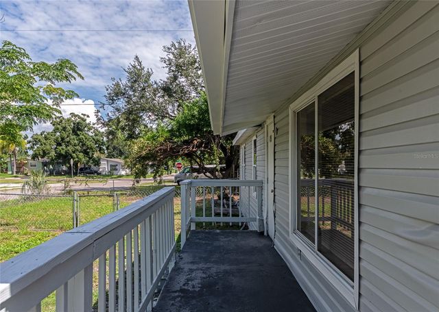 416 27TH AVENUE W, Bradenton, FL 34205
