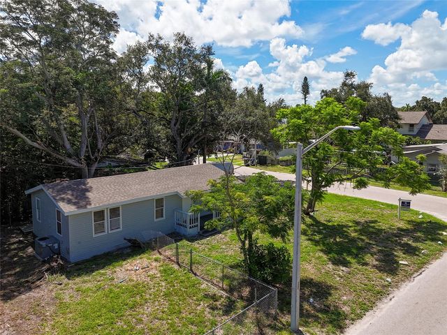 416 27TH AVENUE W, Bradenton, FL 34205