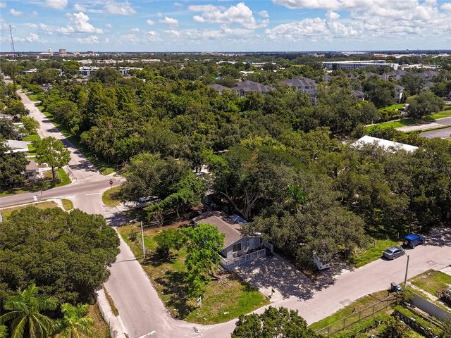 416 27TH AVENUE W, Bradenton, FL 34205