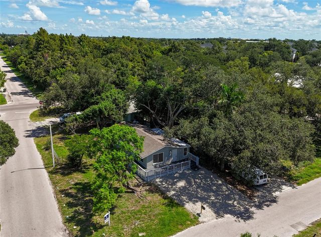 416 27TH AVENUE W, Bradenton, FL 34205