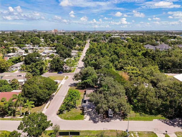 416 27TH AVENUE W, Bradenton, FL 34205