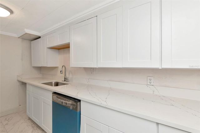 416 27TH AVENUE W, Bradenton, FL 34205