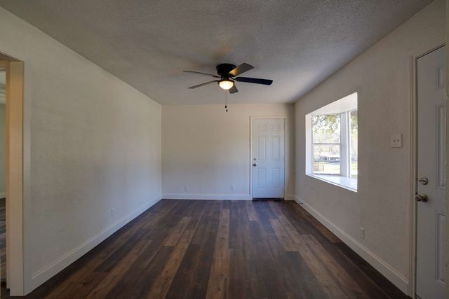 4363 Lisbon Street, Fort Worth, TX 76107