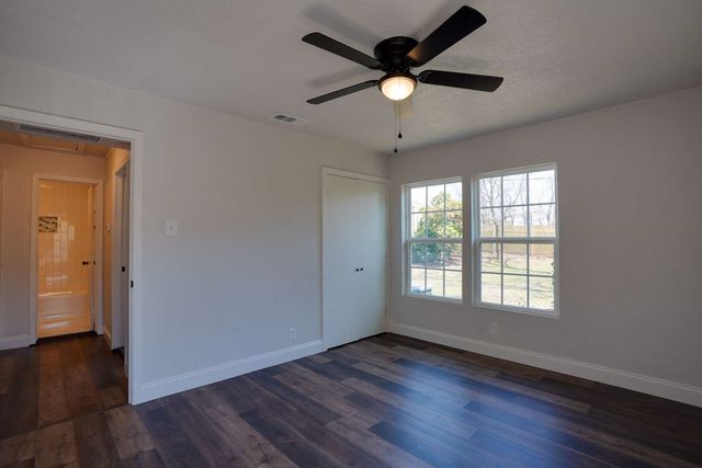 4363 Lisbon Street, Fort Worth, TX 76107