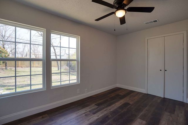 4363 Lisbon Street, Fort Worth, TX 76107