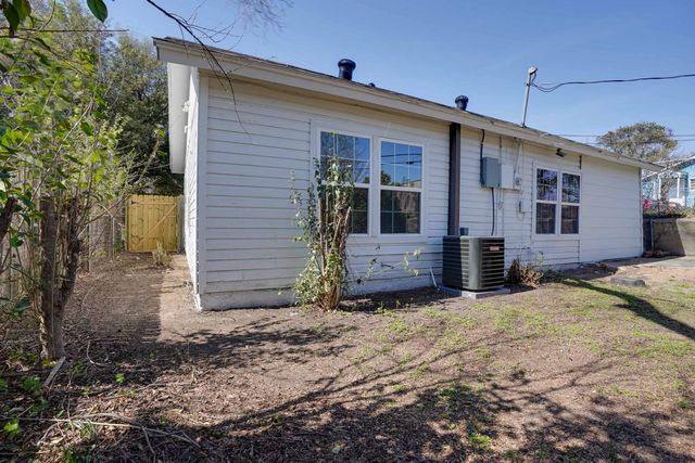 4363 Lisbon Street, Fort Worth, TX 76107