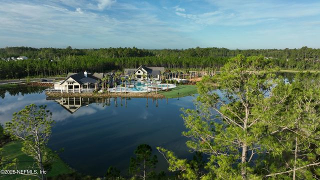 76581 WINTERFIELD Drive, Yulee, FL 32097