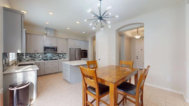 1731 San Sebastian Court, Palm Springs, CA 92264