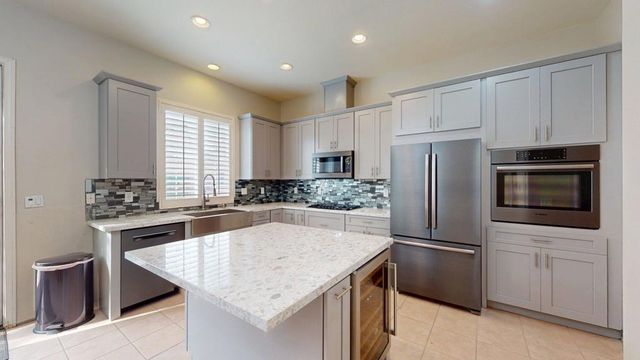 1731 San Sebastian Court, Palm Springs, CA 92264