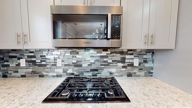 1731 San Sebastian Court, Palm Springs, CA 92264