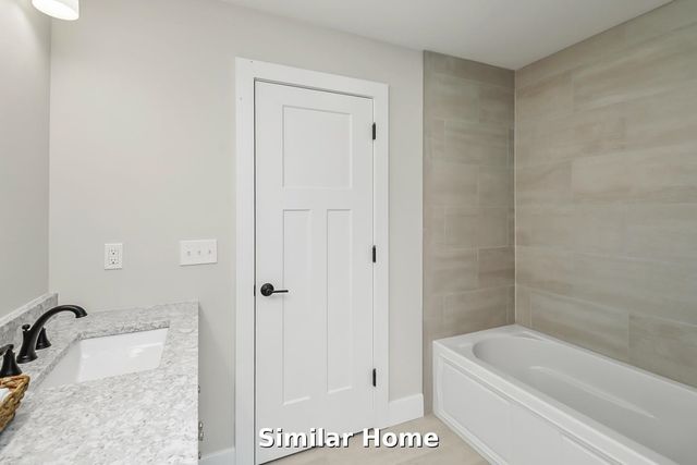 Lot L Longview Place, Brentwood, NH 03833