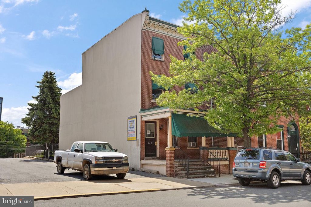 802 N WASHINGTON ST, Wilmington, DE 19801