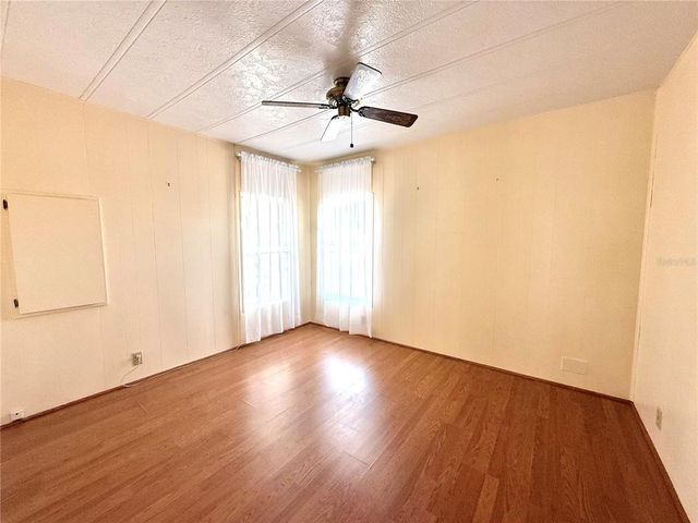 210 N SAINT THOMAS CIRCLE, Apollo Beach, FL 33572