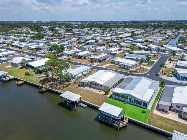 210 N SAINT THOMAS CIRCLE, Apollo Beach, FL 33572