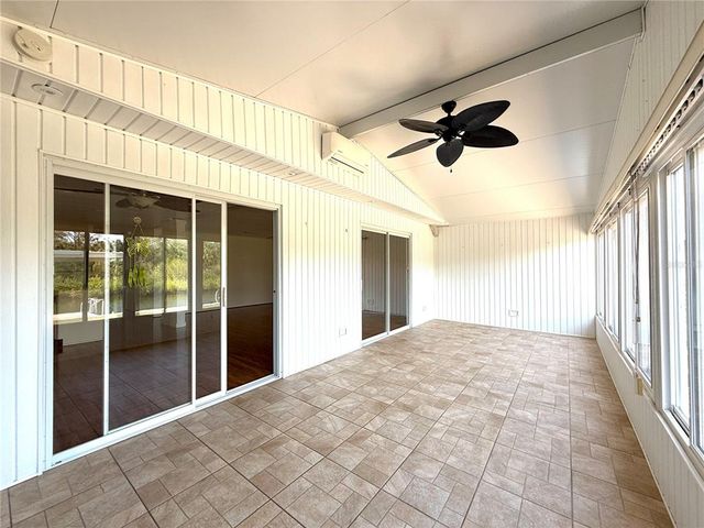 210 N SAINT THOMAS CIRCLE, Apollo Beach, FL 33572
