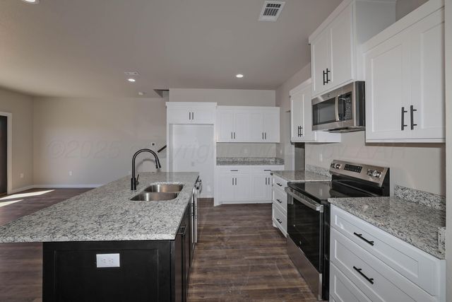 4010 Clive Avenue, Amarillo, TX 79118