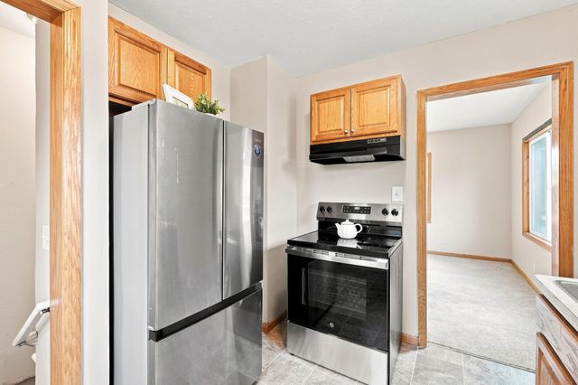 4209 Zane Avenue N, Robbinsdale, MN 55422