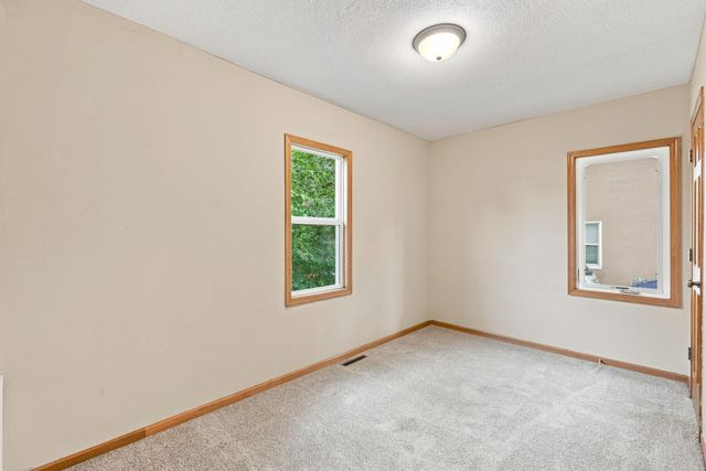 4209 Zane Avenue N, Robbinsdale, MN 55422