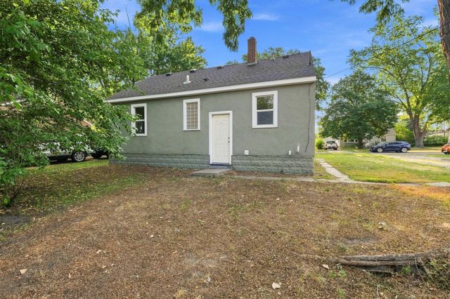 4209 Zane Avenue N, Robbinsdale, MN 55422