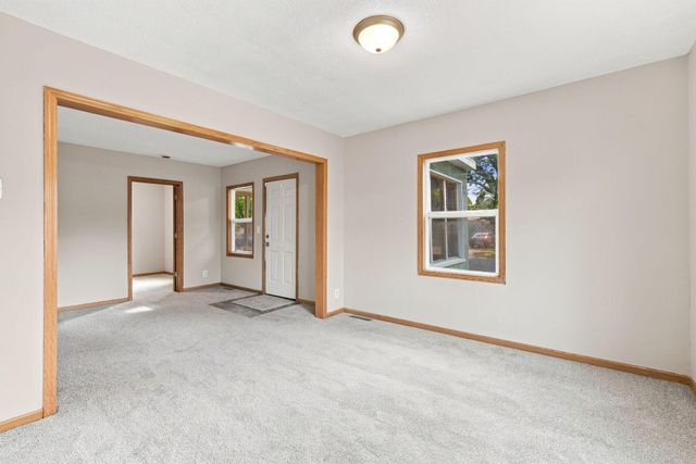 4209 Zane Avenue N, Robbinsdale, MN 55422