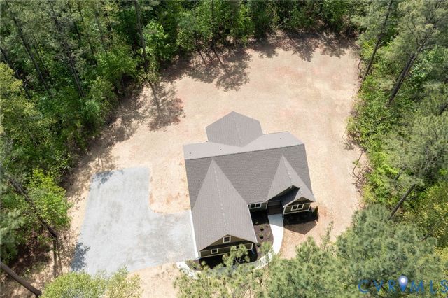 2460 Ballsville Rd, Powhatan, VA 23139