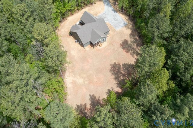2460 Ballsville Rd, Powhatan, VA 23139