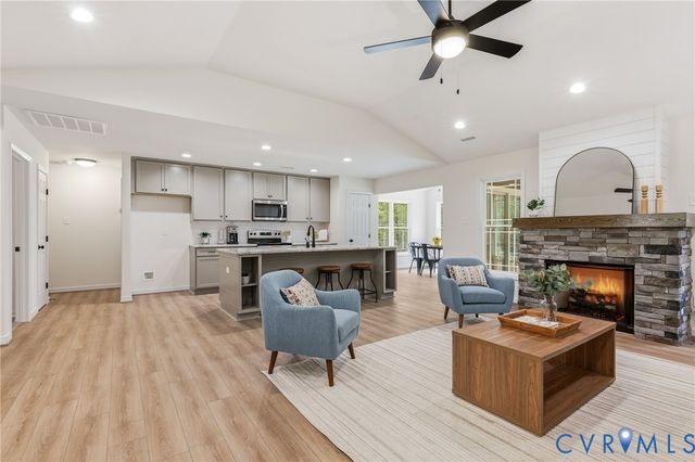 2460 Ballsville Rd, Powhatan, VA 23139