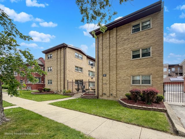 6945 S Chappel Avenue 3A, Chicago, IL 60649