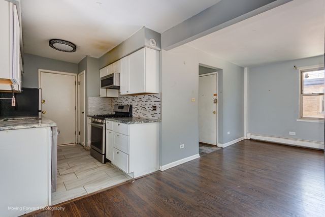 6945 S Chappel Avenue 3A, Chicago, IL 60649