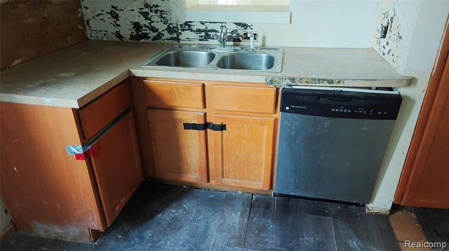 2913 S Ethel Street, Detroit, MI 48217