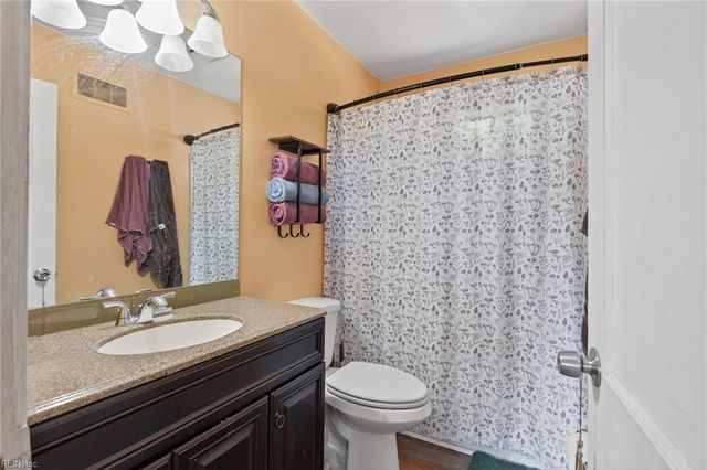 1370 Boxwood CIR, Norfolk, VA 23518