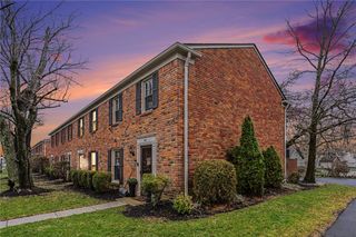 64 Cranston Court, Centerville, OH 45458