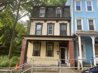 647 Rising Main Ave, Central North Side, PA 15212
