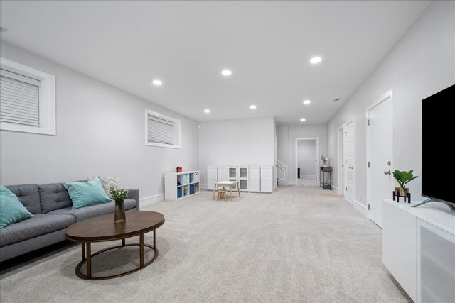 3816 N Ashland Avenue 1S, Chicago, IL 60613