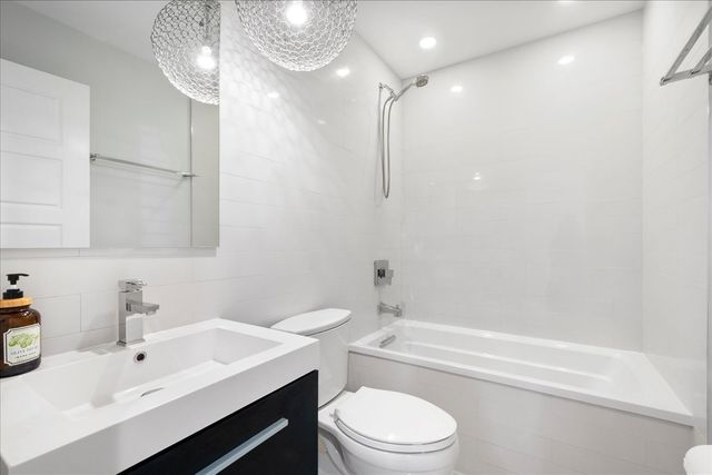 3816 N Ashland Avenue 1S, Chicago, IL 60613