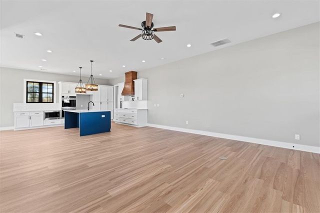 1237 Morgan Road, Bremen, GA 30110