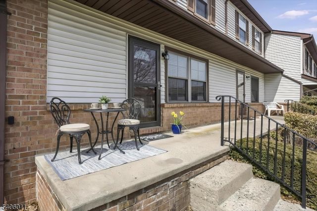 265 Riva Dr, Mansfield Twp., NJ 07840