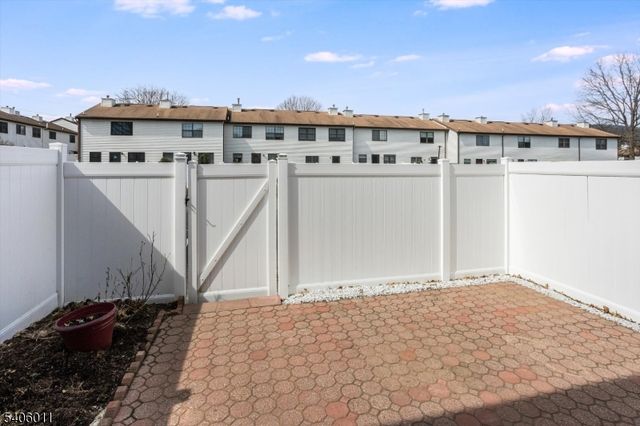 265 Riva Dr, Mansfield Twp., NJ 07840