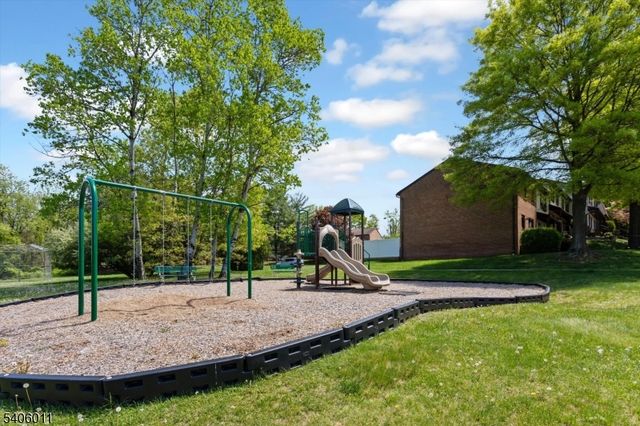 265 Riva Dr, Mansfield Twp., NJ 07840