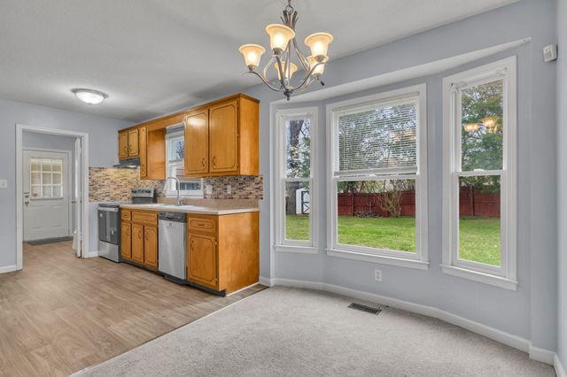 2809 Teakwood Dr, Clarksville, TN 37040